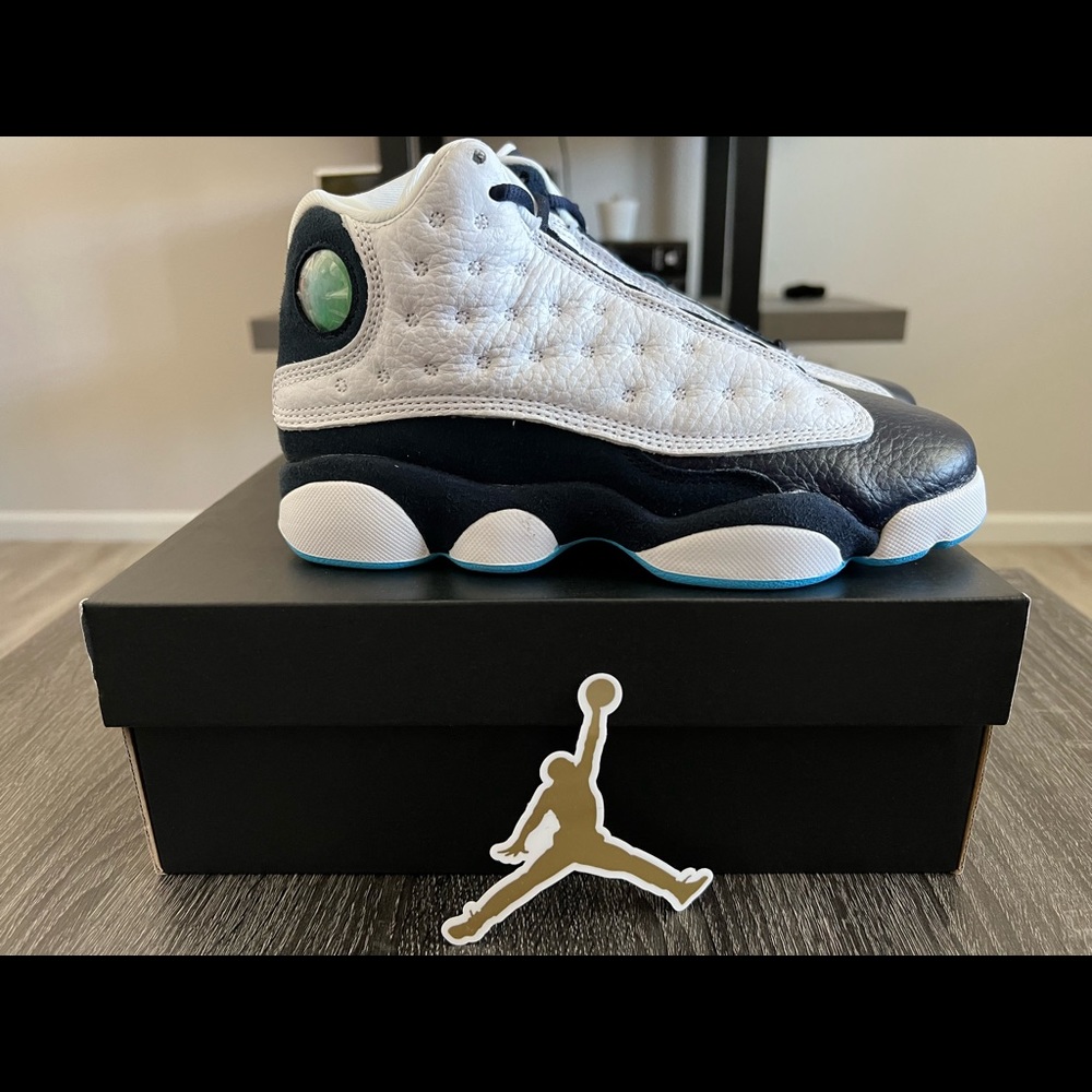 Air jordan 13 Retro GS size 3.5Y obsidian